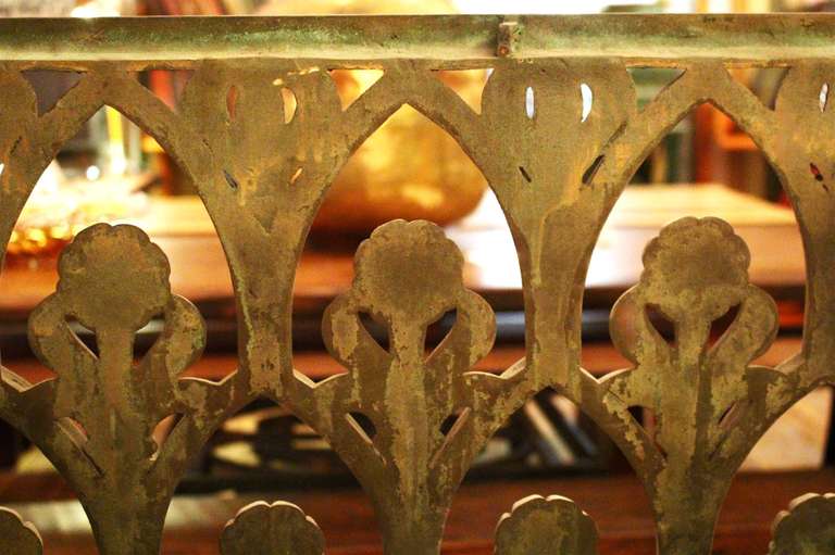 Decorative Art Deco Bronze Floral Grill from the Bronx In Excellent Condition In New York, NY