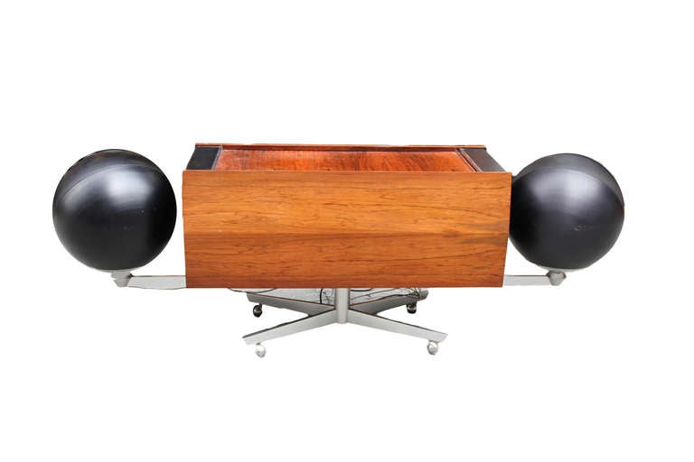 Mid-Century Modern 1966 Clairtone Project G with Rosewood Cabinet