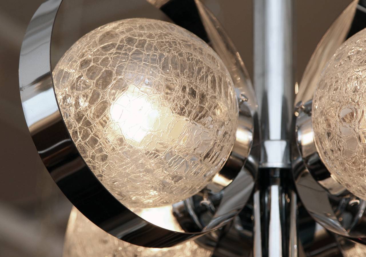 Mid-20th Century 1960s Mid-Century Modern Italian Nickel-Plated Crackled Glass Ball Pendant