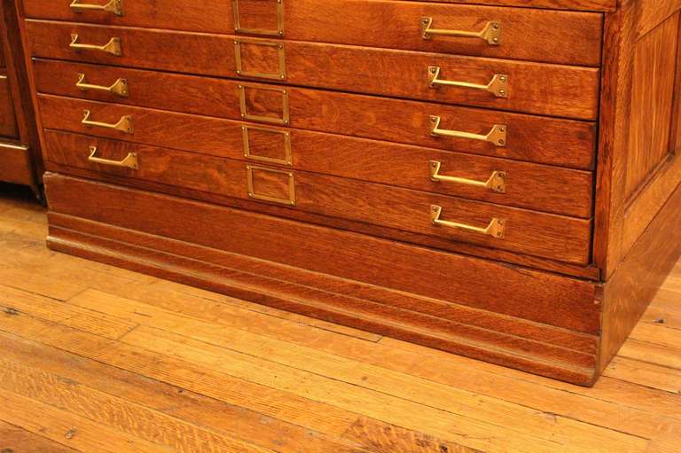 Mid-20th Century 20 Drawer Tiger Oak Map Cabinet or Flat File with Original Brass Hardware