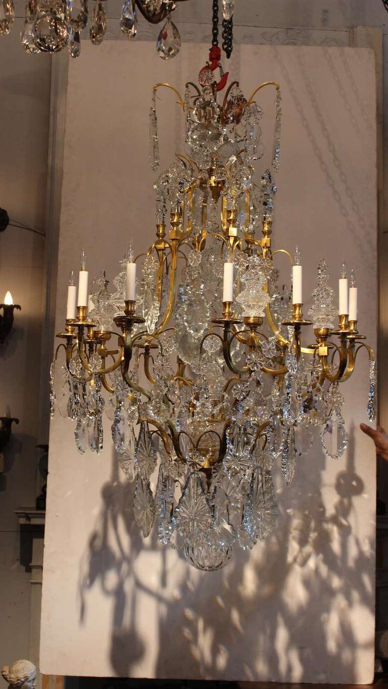 Large Louis XV Style Bronze and Crystal Chandelier For Sale at 1stDibs