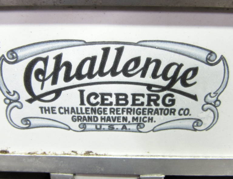 American 1921 Challenge Iceberg Ice Box Refrigerator