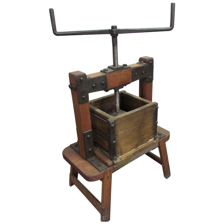 Antique Iron and Wooden Apple or Wine Press For Sale at 1stdibs