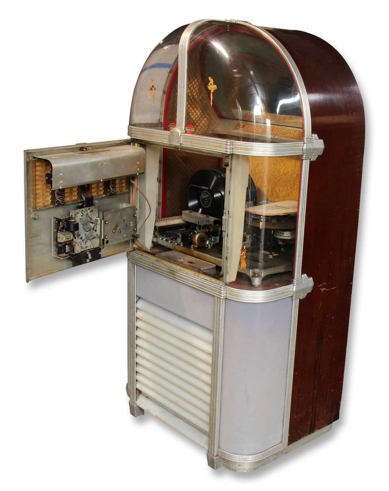 Vintage AMI Jukebox 1