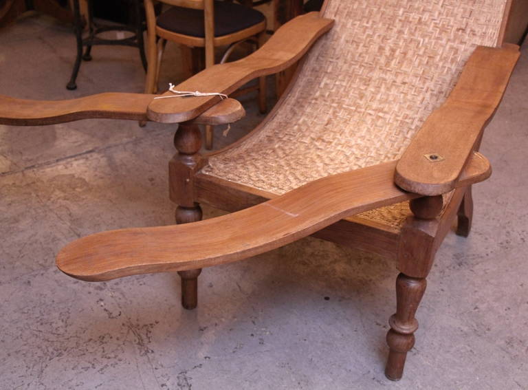 British Colonial Teak Plantation Chair In Excellent Condition In New York, NY