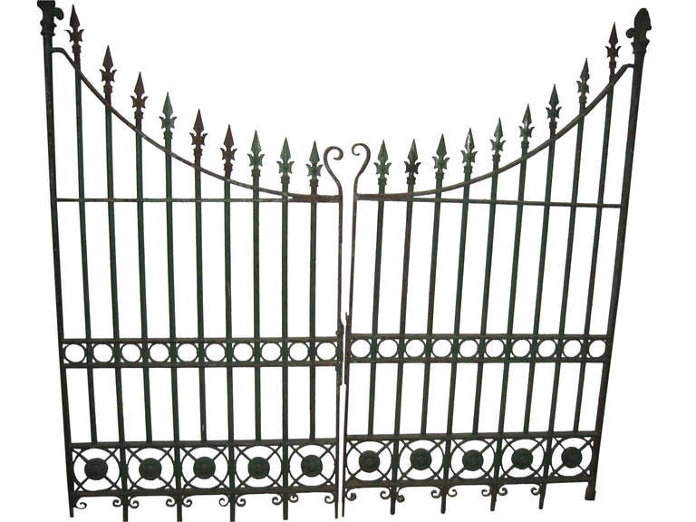 matte black gate