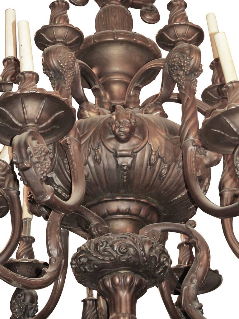 19th Century 1890s Heavy Cast Brass Eighteen-Arm Chandelier with Cherubs and Grape Accents