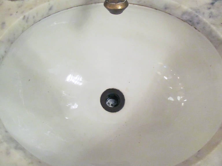 Marble-Top Sink with Bowl In Excellent Condition In New York, NY