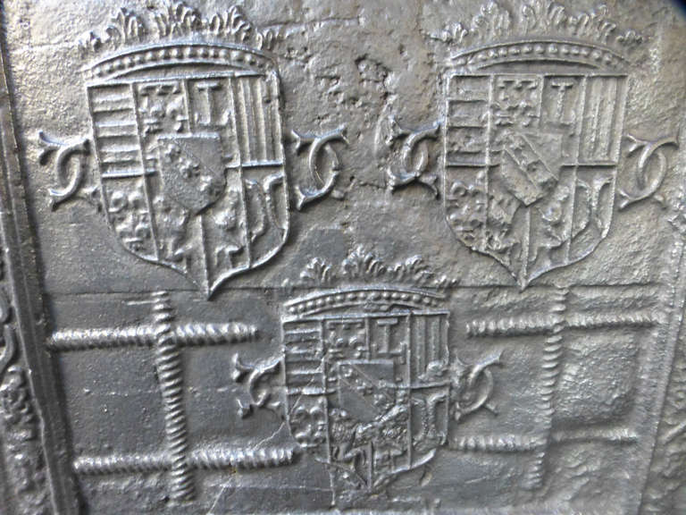 Cast 16th Century French 'Lorraine Coat of Arms' Fireback / Backsplash For Sale