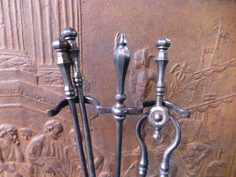 19th Century Wrought Iron Fire Tool Set and Stand In Good Condition In Amerongen, NL
