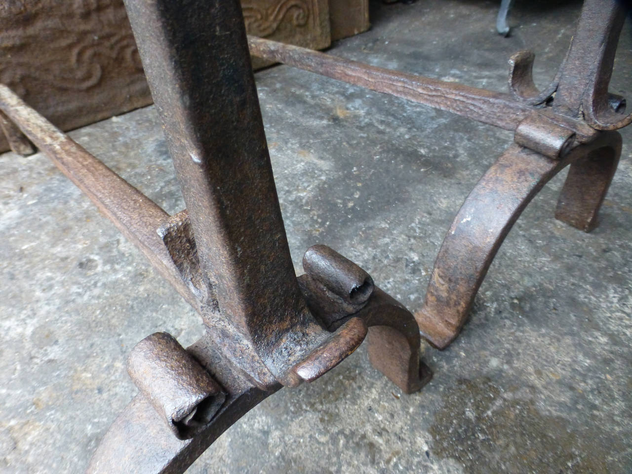 18th Century Large Wrought Iron Cupdogs, Andirons In Good Condition In Amerongen, NL