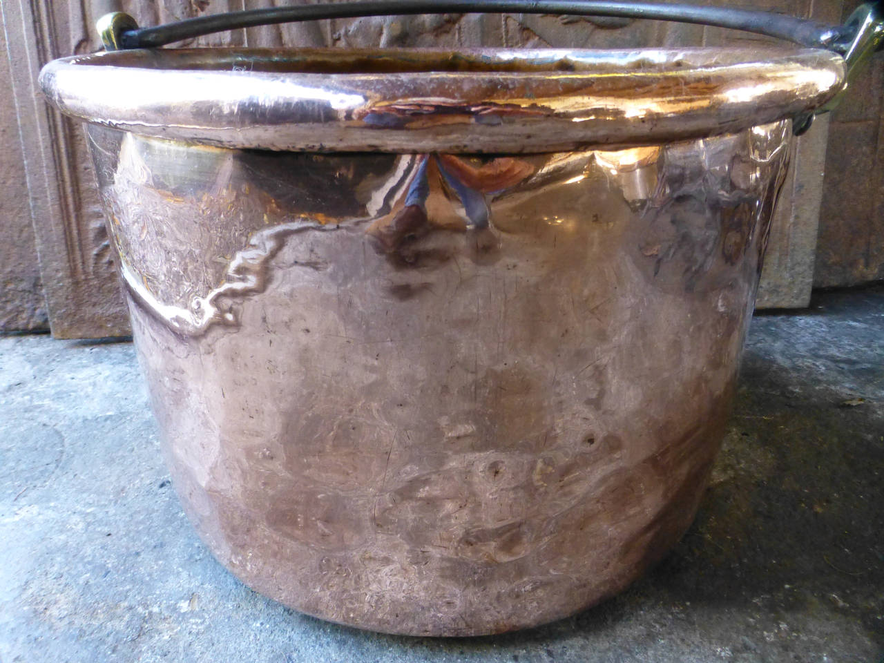 18th Century Polished Copper Log Bin - Log Basket 3
