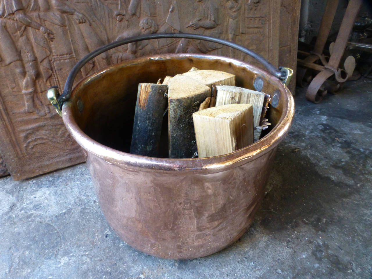 18th Century Polished Copper Log Bin - Log Basket 4