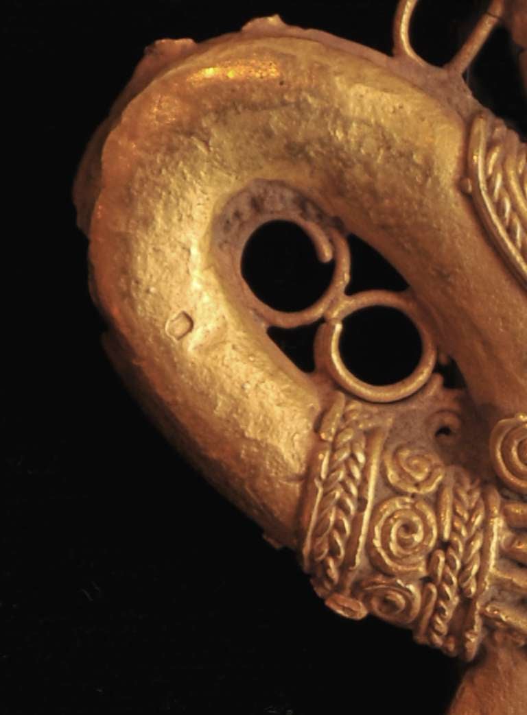 Unknown Pre-Columbian Gold Male Figure For Sale