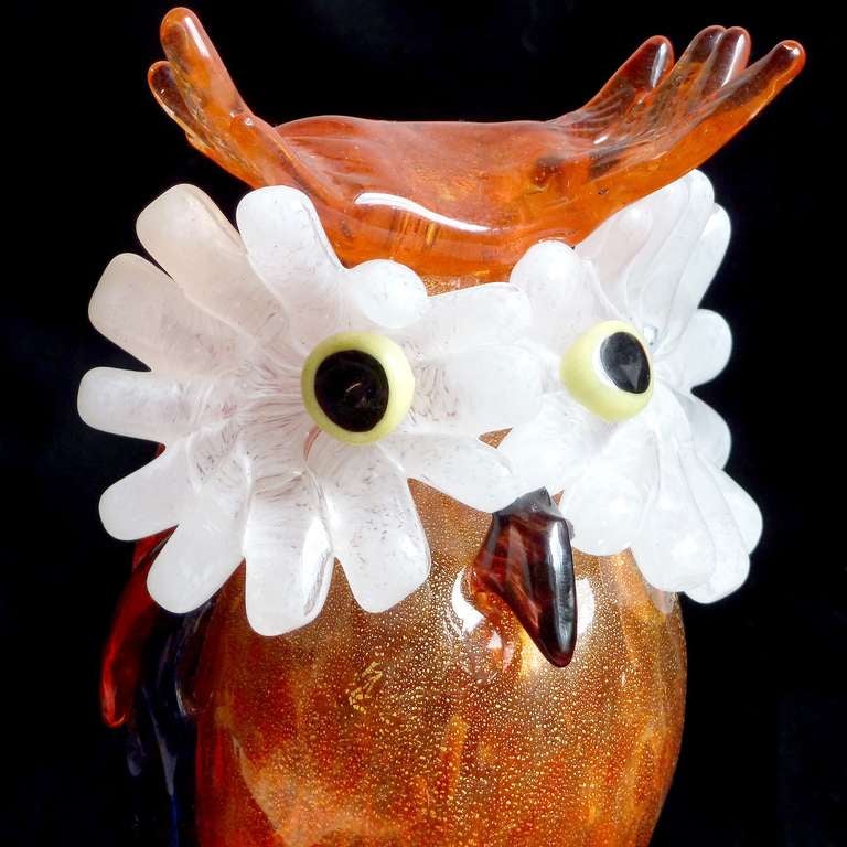 Mid-20th Century AVEM Murano Gold Flecks Applied Feathers Italian Art Glass Owl Bird Sculpture
