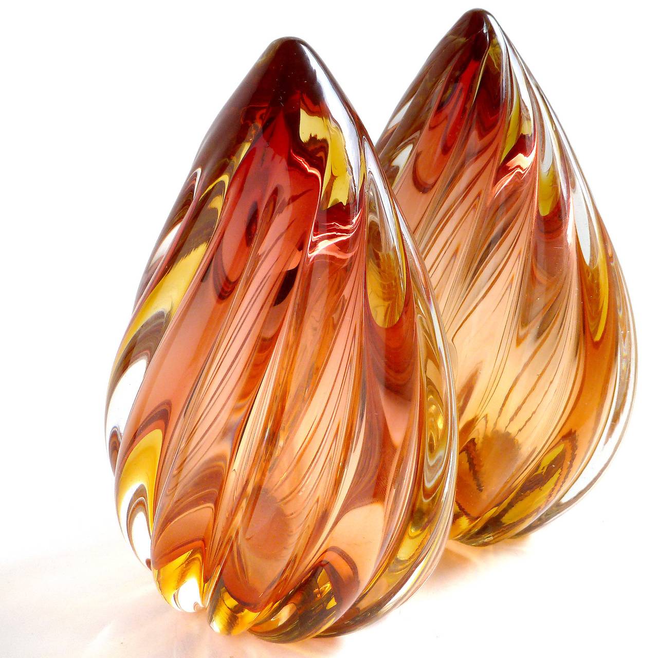 Hand-Crafted Alfredo Barbini Murano Sommerso Twisted Flame Italian Art Glass Bookends