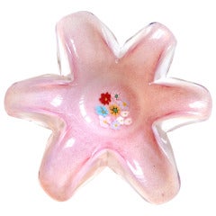 Fratelli Toso Murano Millefiori Pink and White Opalescent Italian Art Glass Flower Bowl