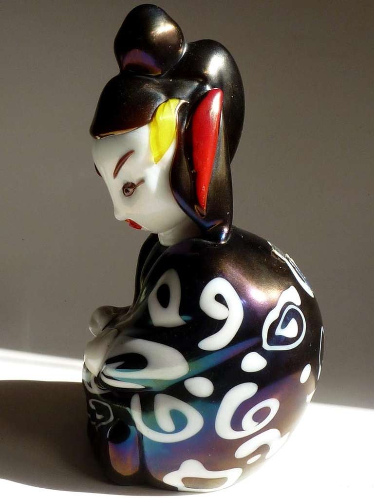 Rare Cenedese Murano Italian Iridescent Art Glass Geisha Woman Figurine