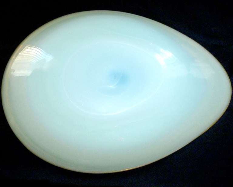 Mid-20th Century AVEM Ansolo Fuga Murano Gold Flecks Opal Multicolor Italian Art Glass Bowl
