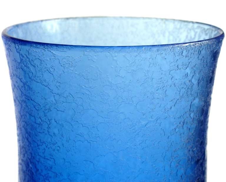 Mid-Century Modern Archimede Seguso Murano Signed Corroso Sommerso Blue Art Glass Italian Vase