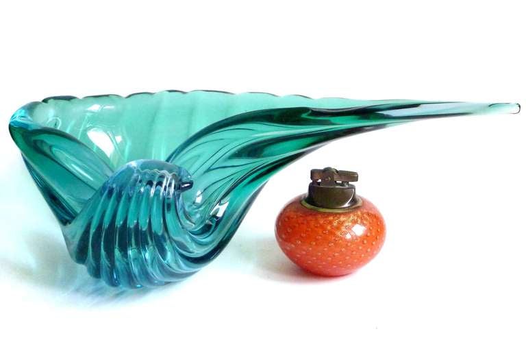 FREE Shipping Worldwide! See details below description.

Very Large Murano Hand Blown Sommerso Blue to Green Art Glass Seashell Centerpiece Sculptural Bowl. Documented to Alfredo Barbini, circa 1950-60s. One of the largest shells in my collection.