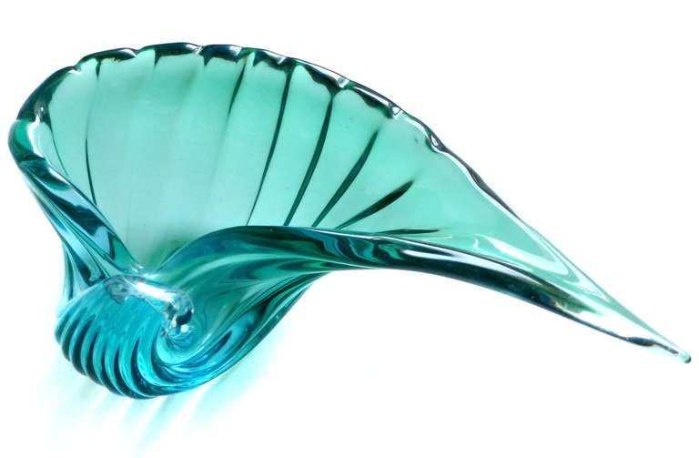 Mid-Century Modern Barbini Murano Sommerso Blue Green Italian Art Glass Conch Shell Bowl Sculpture