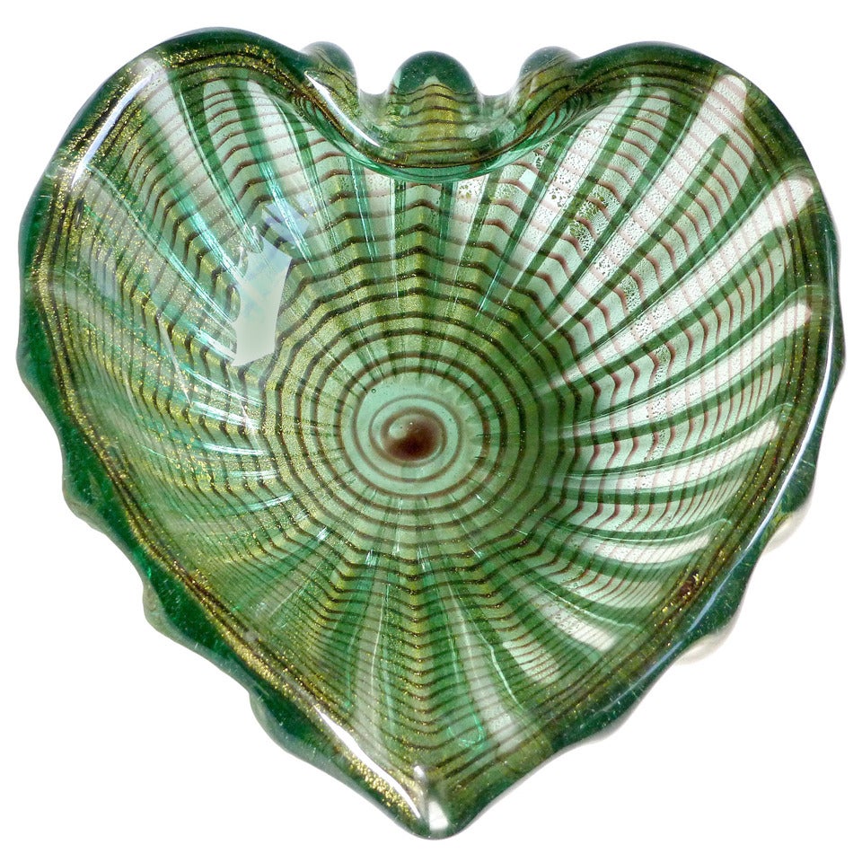 Ercole Barovier Toso Murano Gold Flecks Purple Italian Art Glass Heart Bowl
