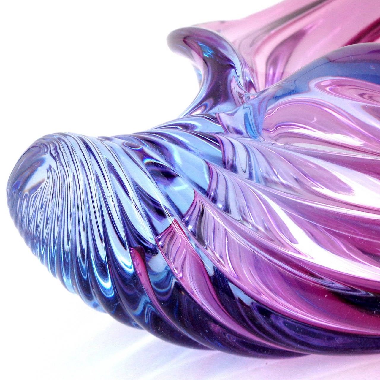 Barbini Murano Sommerso Blue and Purple Italian Art Glass Conch Shell Sculpture In Excellent Condition In Kissimmee, FL