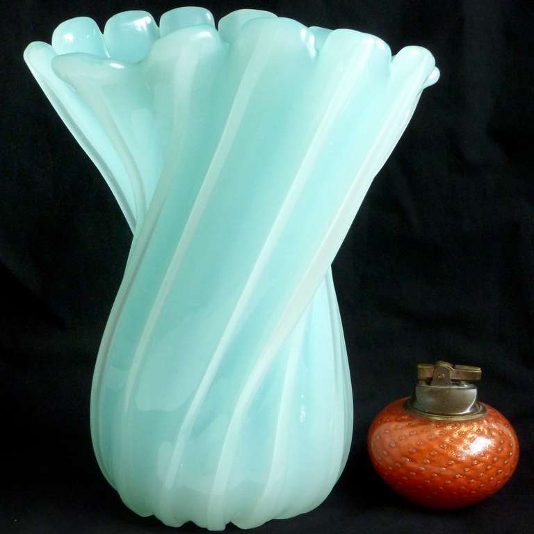 Archimede Seguso Murano Opal Seafoam Green Italian Art Glas Flower Vase