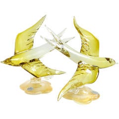 Murano Olive Yellow Gold Flecks Italian Art Glass Flying Swallow Bird Sculptures 8