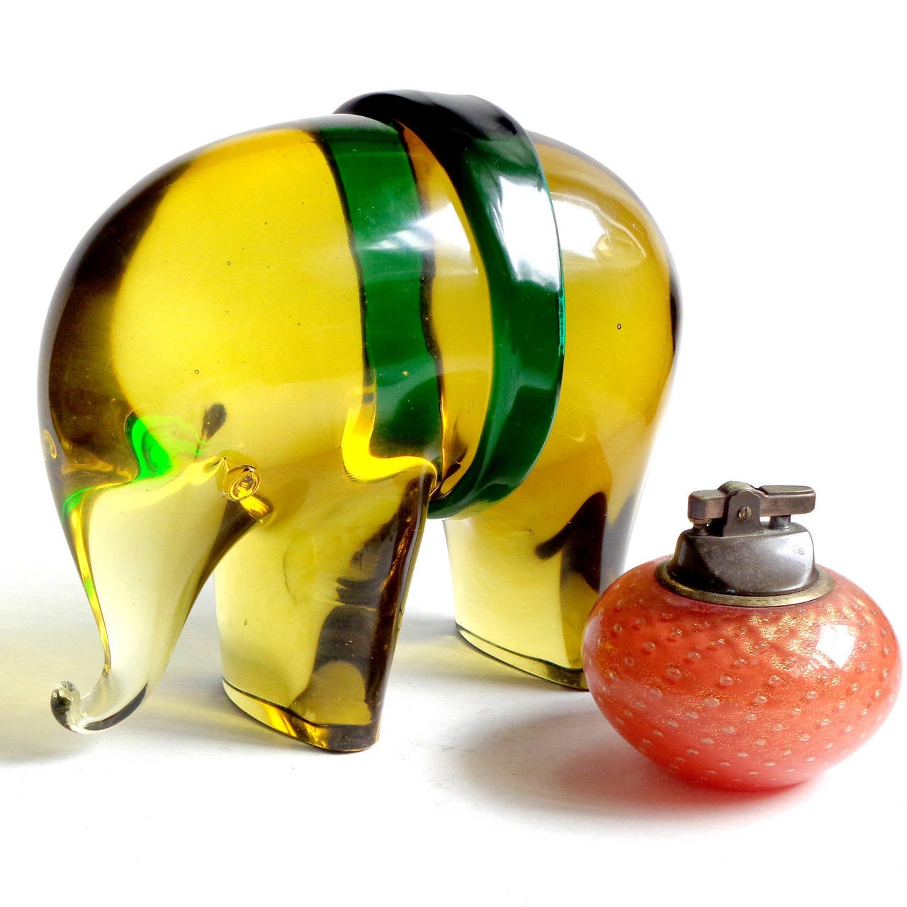 Mid-Century Modern Gaspari Salviati Murano Sommerso Italian Art Glass Elephant Sculpture