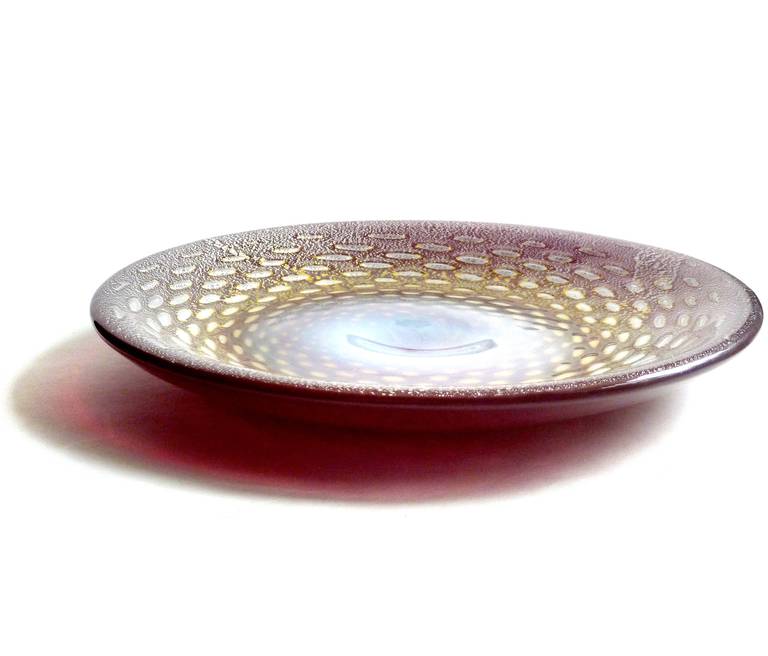 FREE Shipping Worldwide! See details below description.

Rare Murano handblown opalescent white, blood red, controlled bubbles and silver flecks art glass center bowl. Documented to designer Giulio Radi for the A.Ve.M. (Arte Vetraria Muranese)