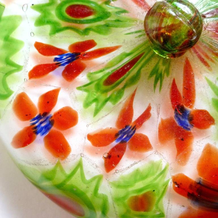 Mid-Century Modern Fratelli Toso Murano, Millefiori Flower Mosaic Italian Art Glass Powder Box
