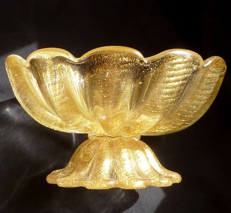Ercole Barovier Murano Gold Flecks Italian Art Glass Footed Compote Bowls In Excellent Condition In Kissimmee, FL