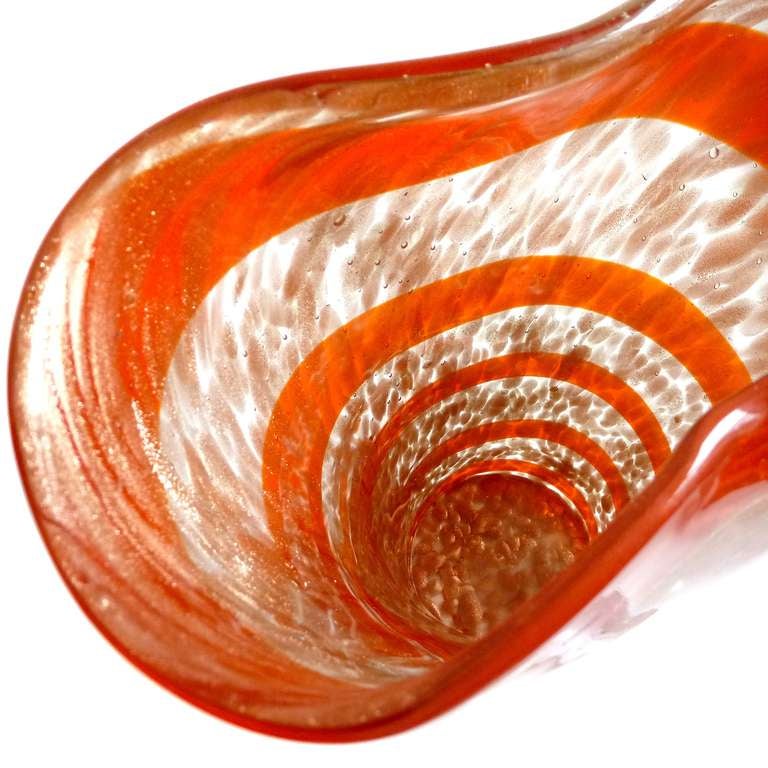 Fratelli Toso Murano Red Orange Stripe Aventurine Flecks Italian Art Glass Vase In Excellent Condition In Kissimmee, FL