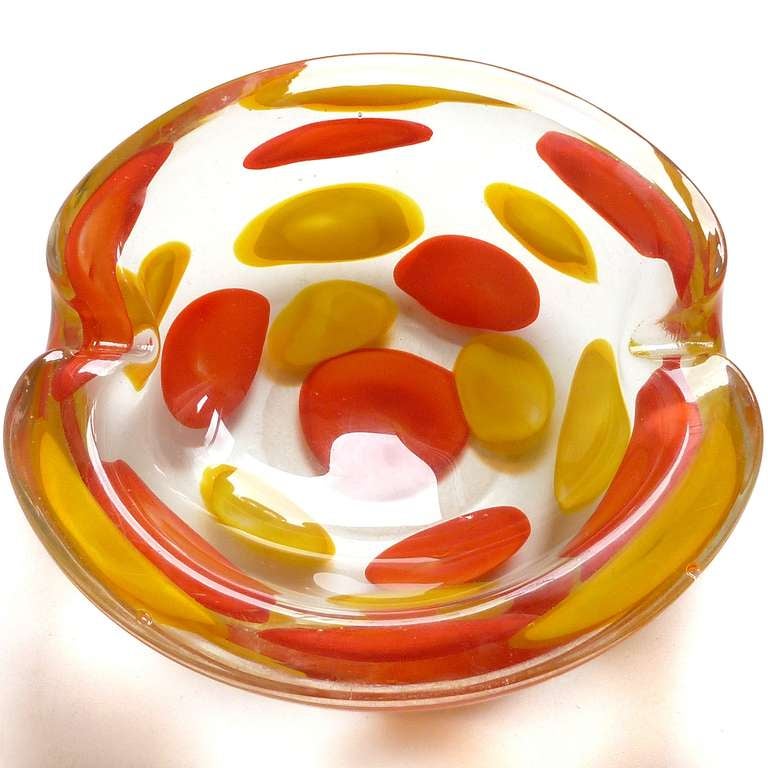 Mid-Century Modern Fratelli Toso Murano Yellow Orange A Pentoni Color Spots Italian Art Glass Bowl