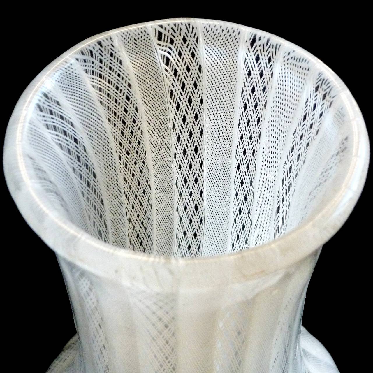 Hand-Crafted Murano White Tight Net Zanfirico Ribbons Italian Art Glass Flower Vase