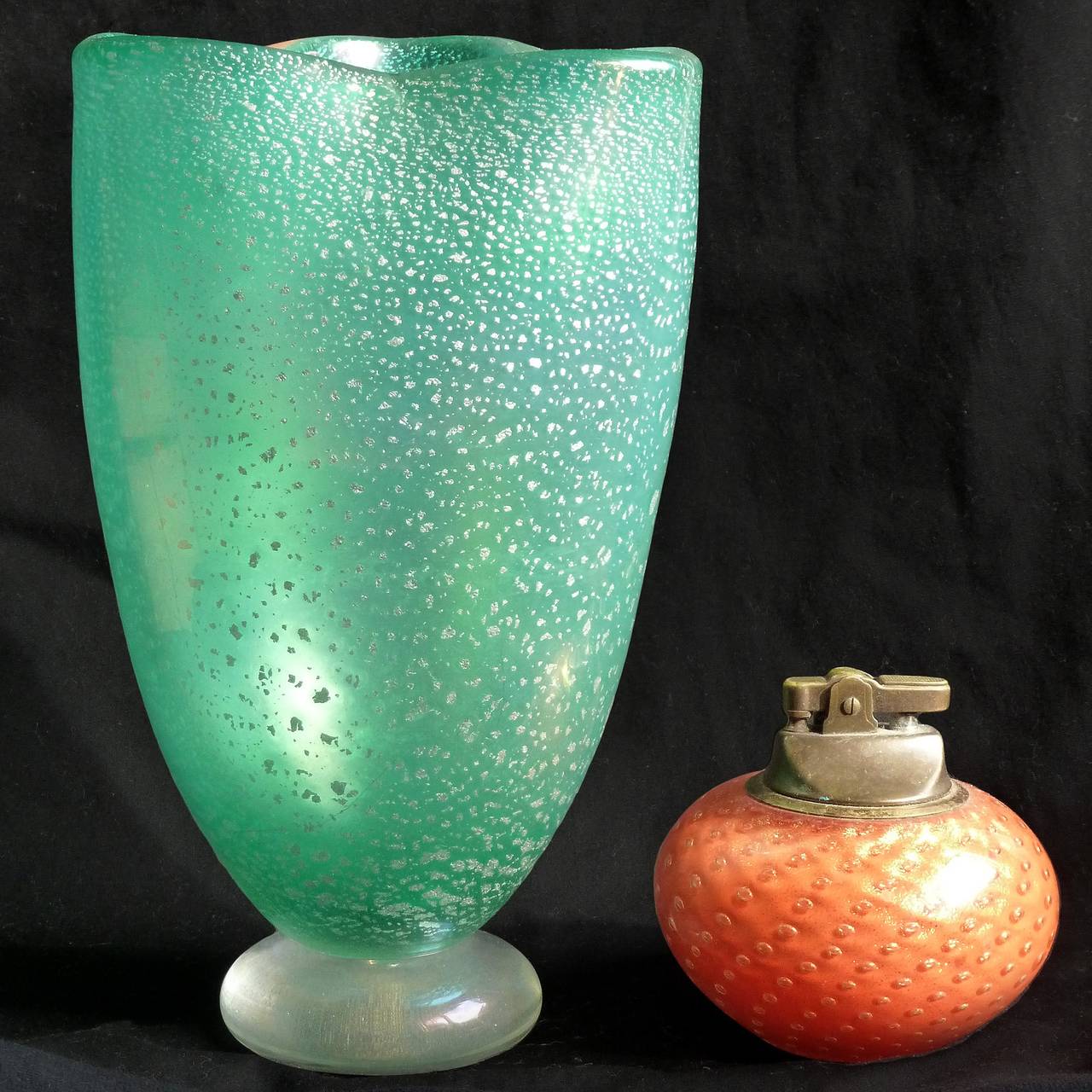 Mid-Century Modern Barovier Toso Murano Silver Fleck Green Iridescent Italian Art Glass Flower Vase