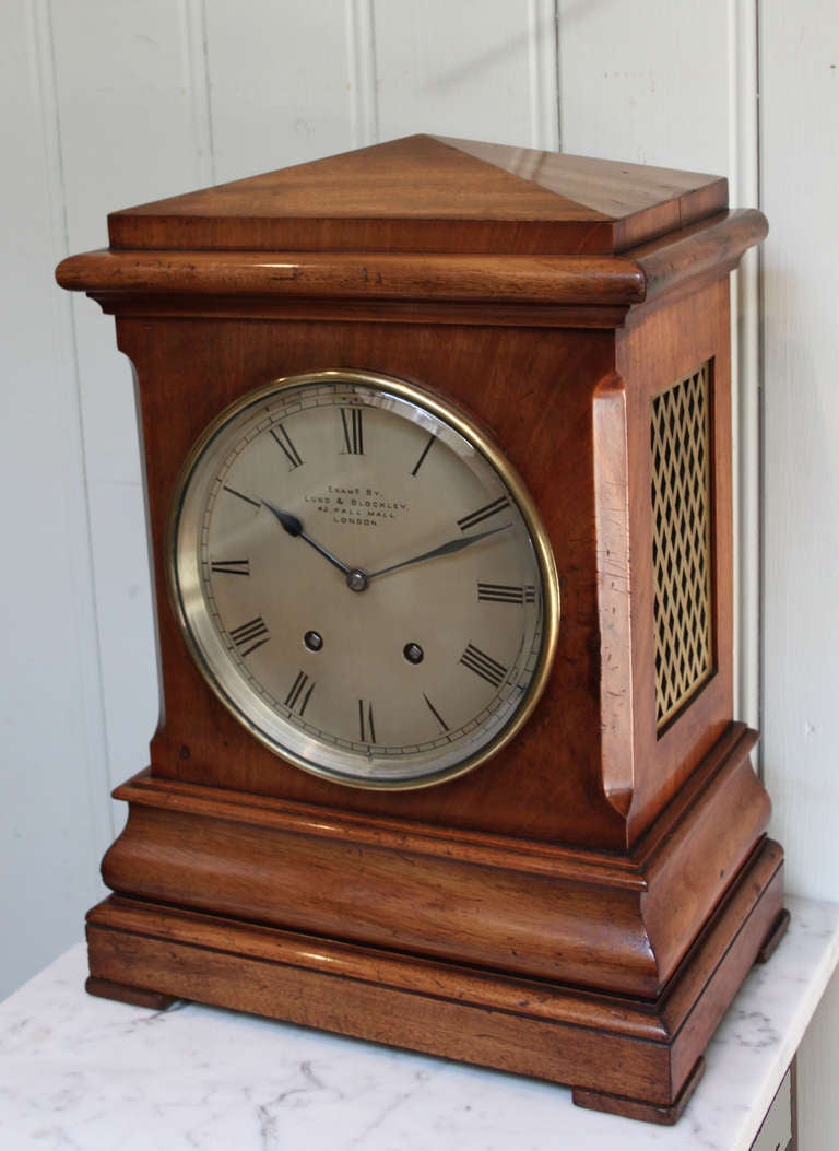 Light Mahogany Chamfer Top Bracket Clock