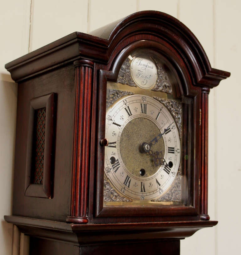 Mahogany Granddaughter Clock In Excellent Condition In Buckinghamshire, GB