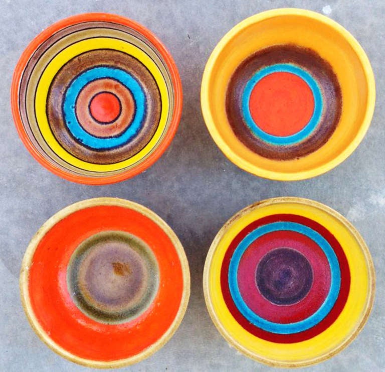 A vibrant set of Gambone small bowls for Illums Bolighus. Vibrantly glazed bowls measure 4.25