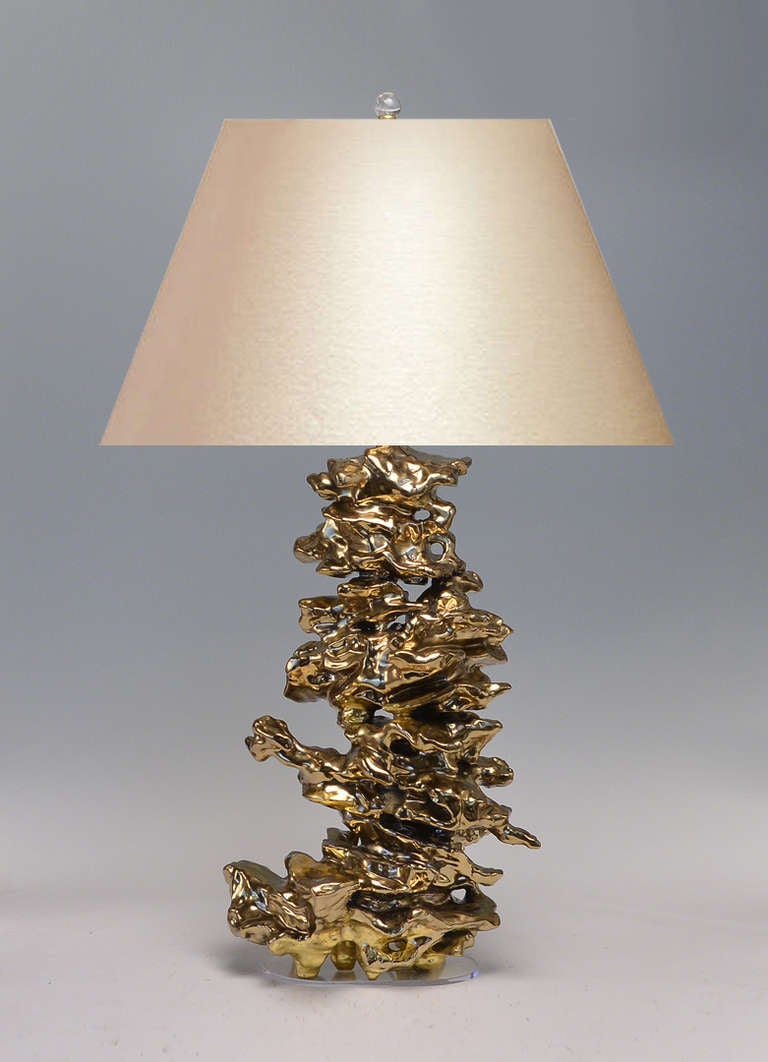 A Porcelain Scholar's Rock  Lamp