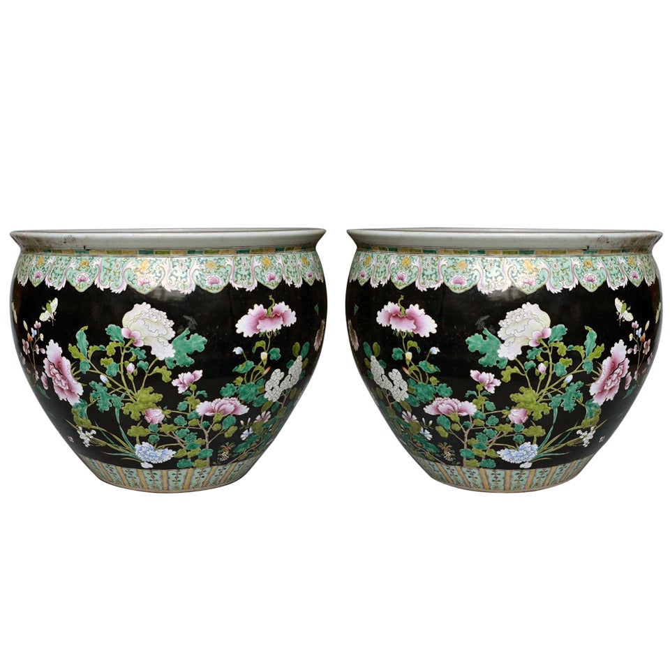 Pair of Famille Verte Porcelain Jardinieres, circa 1970 For Sale