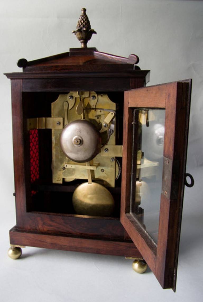 Rosewood Bracket Clock Signed Thwaites & Reed For Sale 1