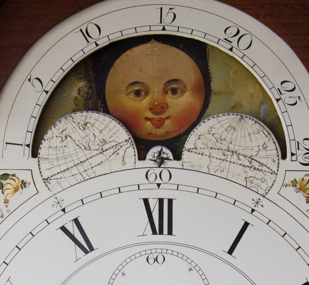 Mahogany longcase signed J. Crundwell, Edenbridge. Circa 1800. For Sale 1