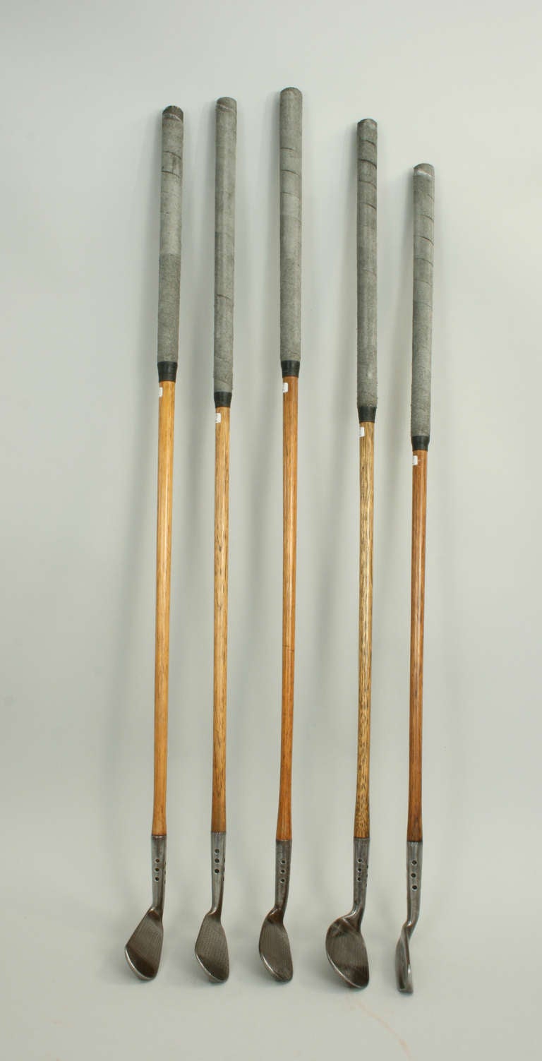 Set of Hickory Shafted Golf Clubs at 1stdibs