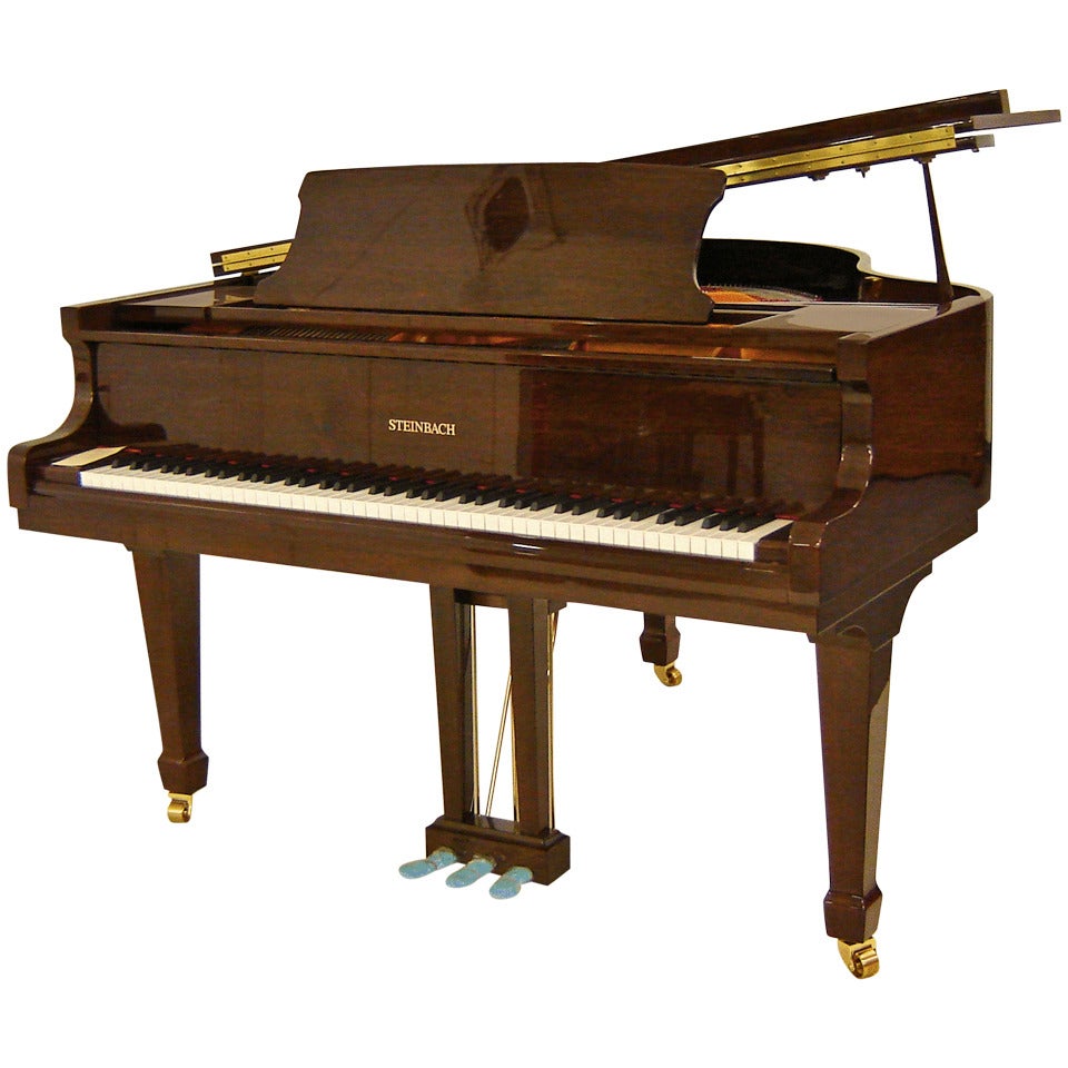 Steinbach Baby Grand Piano 148cm Walnut 