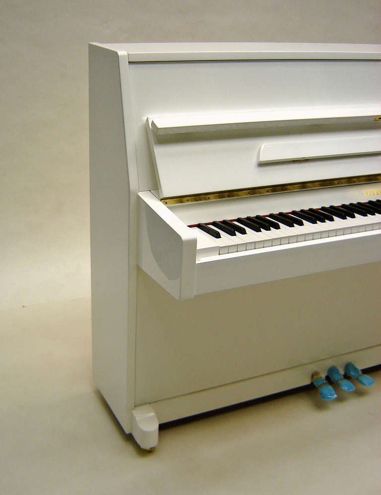 Chinese Steinbach 108cm Modern Upright Piano White NEW