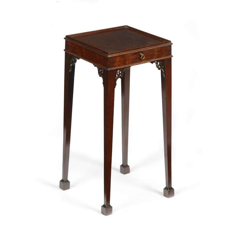 Chippendale period mahogany kettle stand