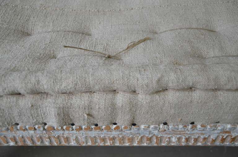 Swedish Gustavian Bench with Antique Linen 1